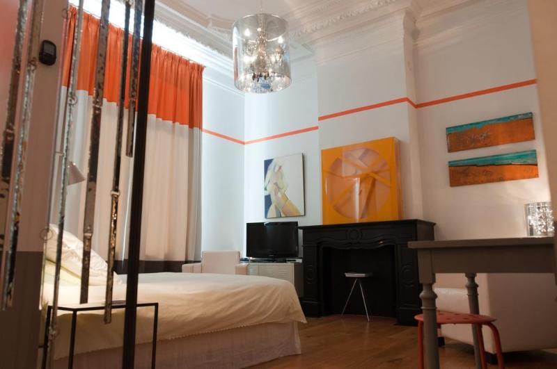 B&B Maison Az Saint-Gilles Eksteriør billede